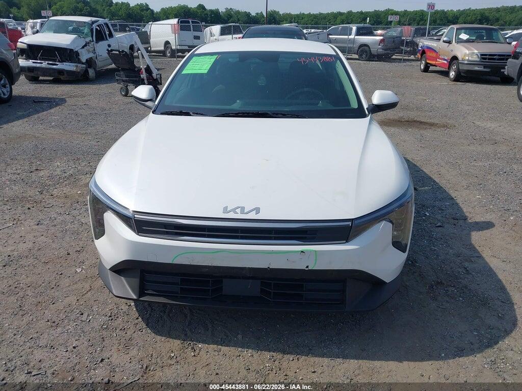 3KPFT4DE7SE201368 2025 KIA K4 photo no. 12