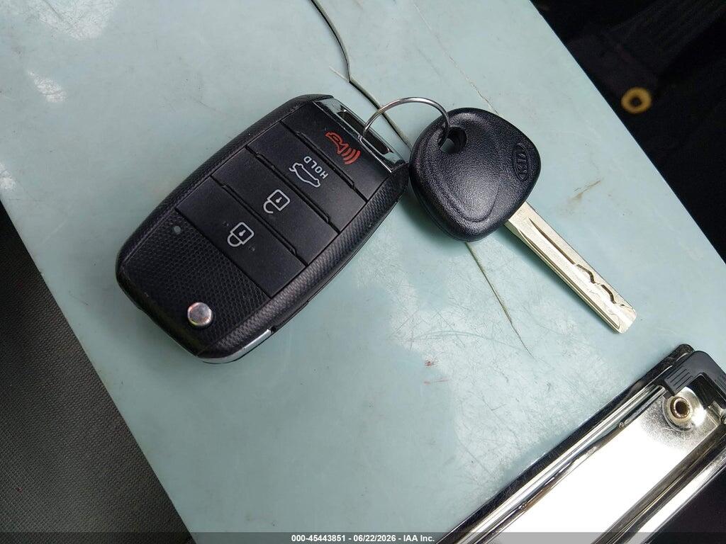 KNAGM4A76F5559681 2015 KIA OPTIMA photo no. 11