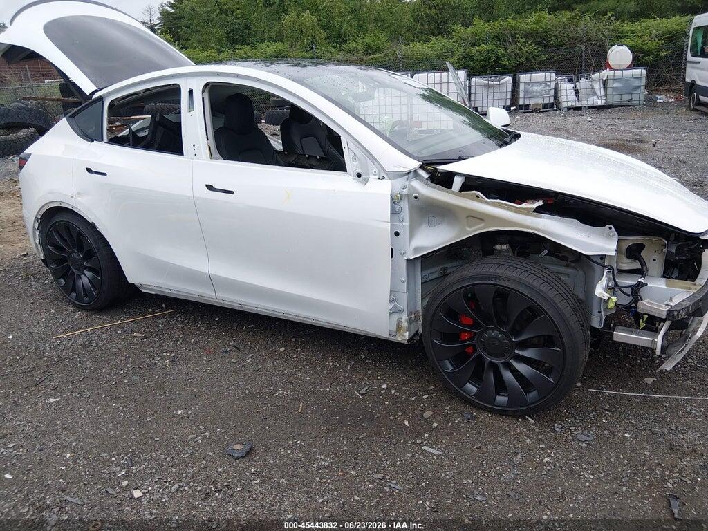 7SAYGDEF7RF046977 2024 TESLA MODEL Y photo no. 6