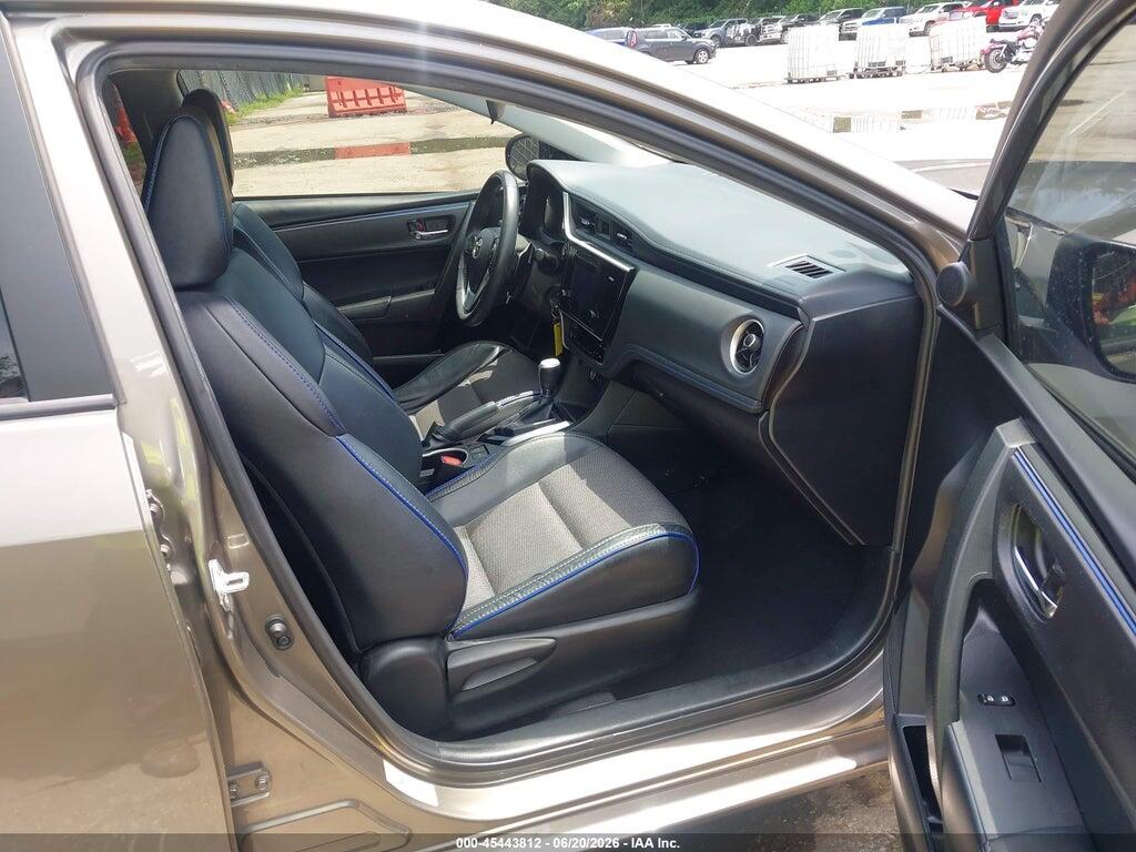 5YFBURHE8HP715630 2017 TOYOTA COROLLA photo no. 5