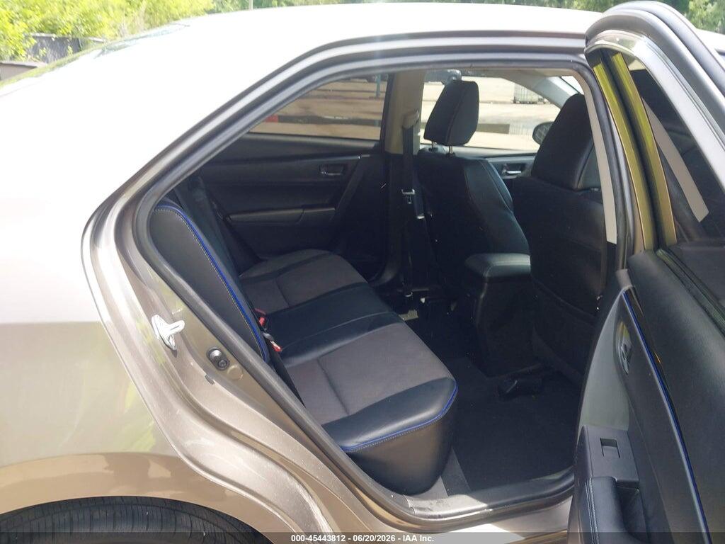 5YFBURHE8HP715630 2017 TOYOTA COROLLA photo no. 8