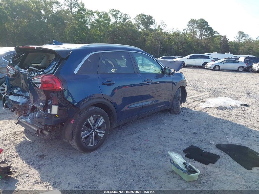 KNDCE3LC4N5510898 2022 KIA NIRO photo no. 4