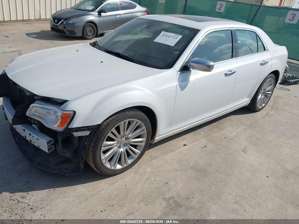 2C3CCAPT3CH256504 2012 CHRYSLER 300C photo no. 2