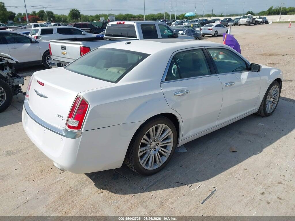 2C3CCAPT3CH256504 2012 CHRYSLER 300C photo no. 4