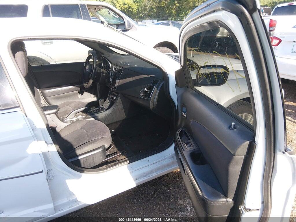 1C3CCBAB4EN209370 2014 CHRYSLER 200 photo no. 5