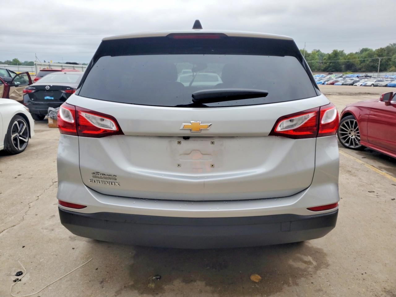 2019 CHEVROLET EQUINOX LS — Фото 6 из 13