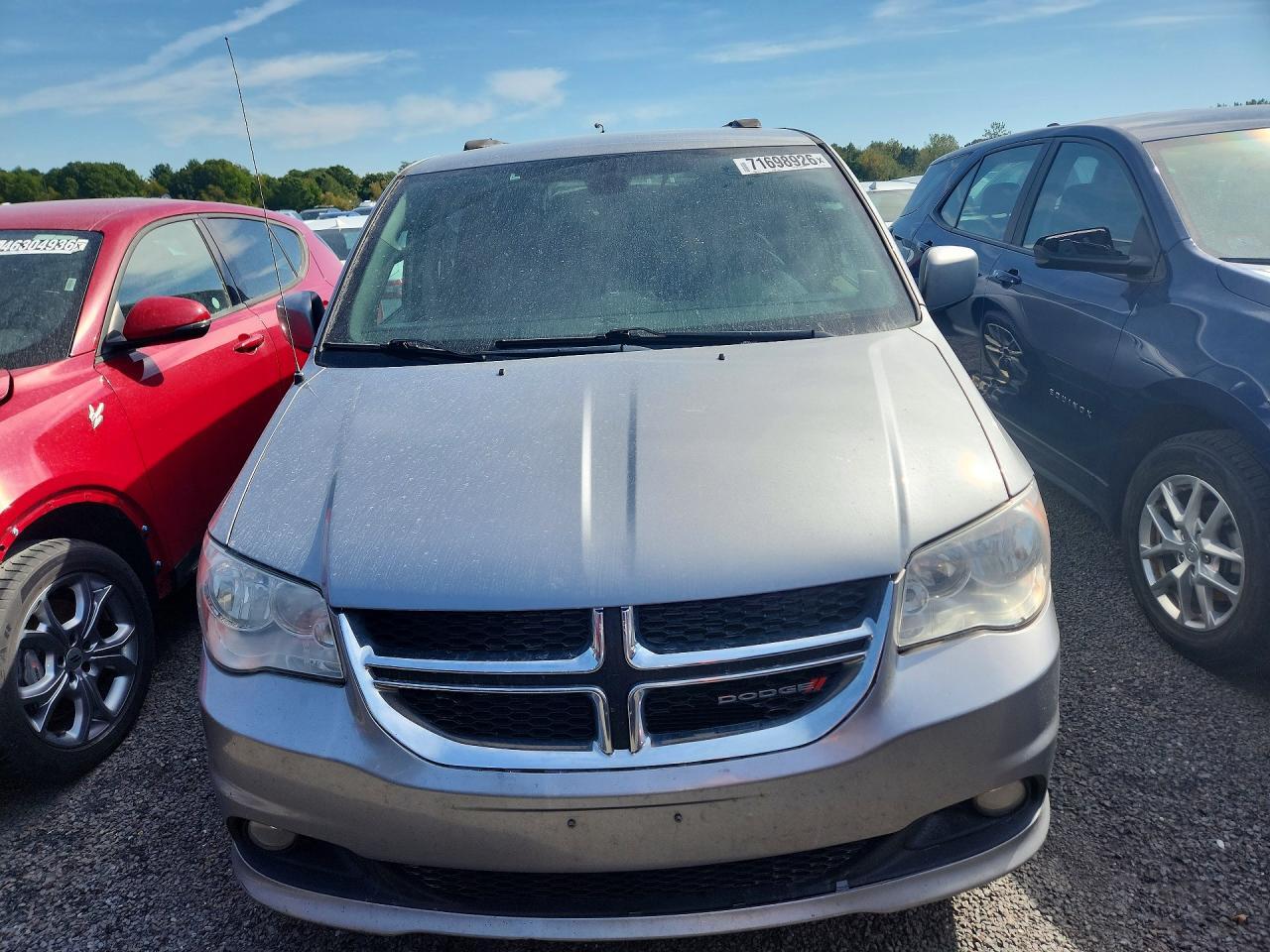 2019 DODGE GRAND CARAVAN SXT — Фото 5 из 13