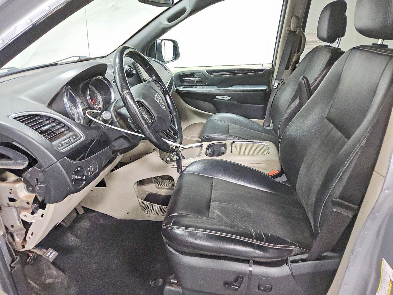 2019 DODGE GRAND CARAVAN SXT — Фото 7 из 13