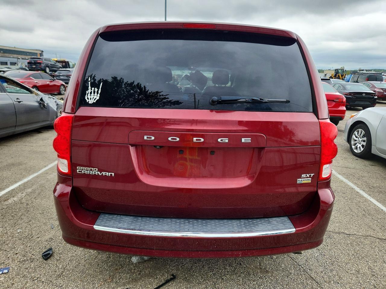 2019 DODGE GRAND CARAVAN SXT — Фото 6 из 13