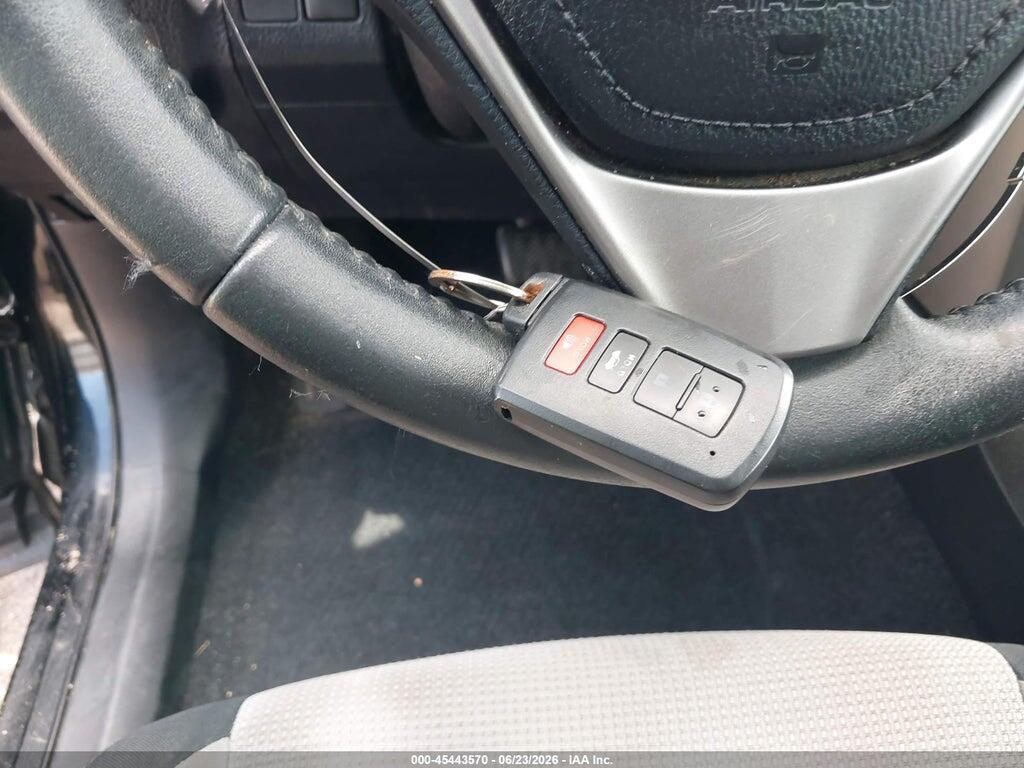 2T3WFREV8HW383517 2017 TOYOTA RAV4 photo no. 11