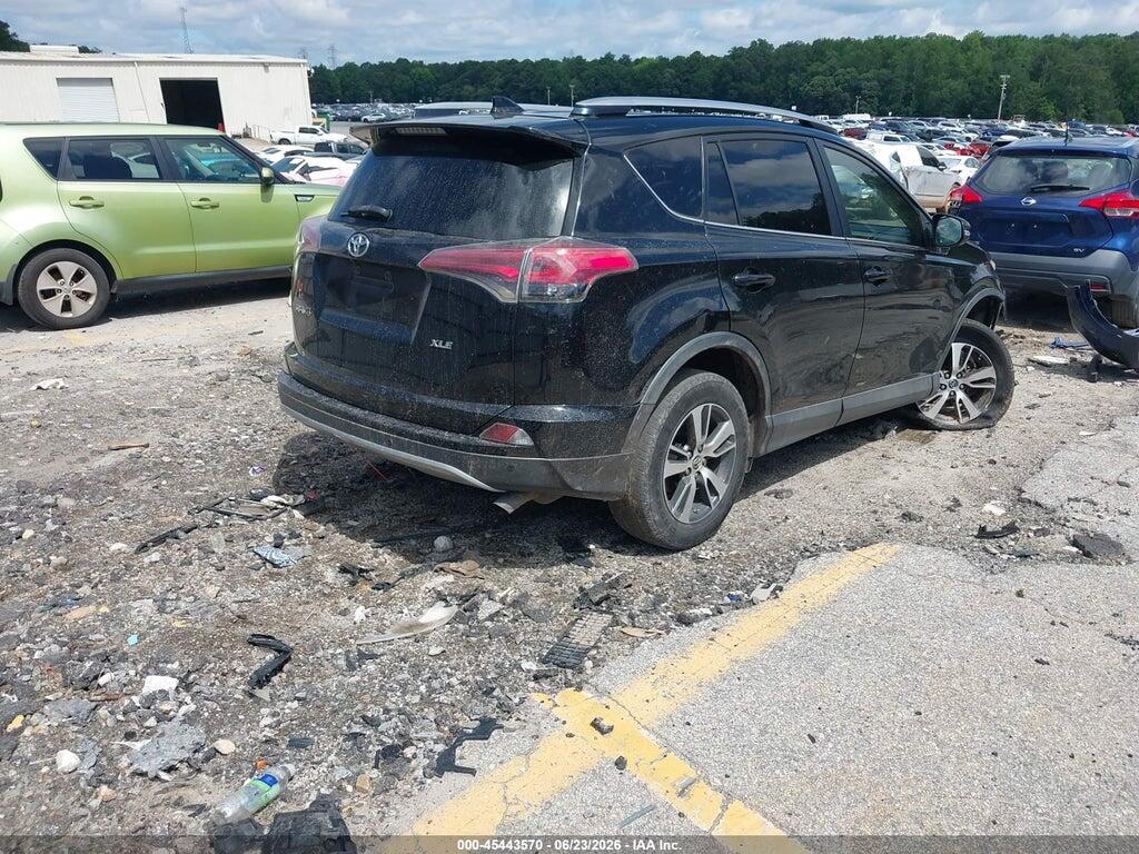 2T3WFREV8HW383517 2017 TOYOTA RAV4 photo no. 4