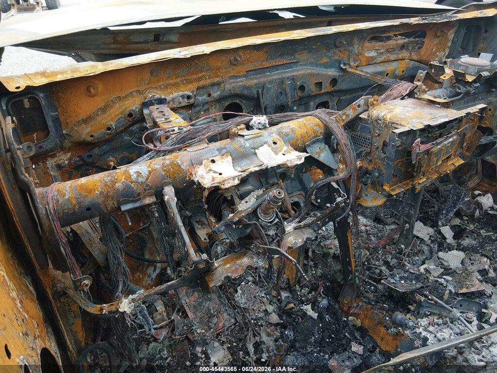 4T1BF1FK0DU293642 2013 TOYOTA CAMRY photo no. 7