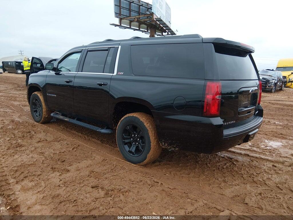 1GNSKHKC8HR329469 2017 CHEVROLET SUBURBAN photo no. 3