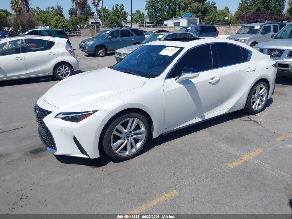JTHCA1D2XP5125532 2023 LEXUS IS 300 photo no. 2