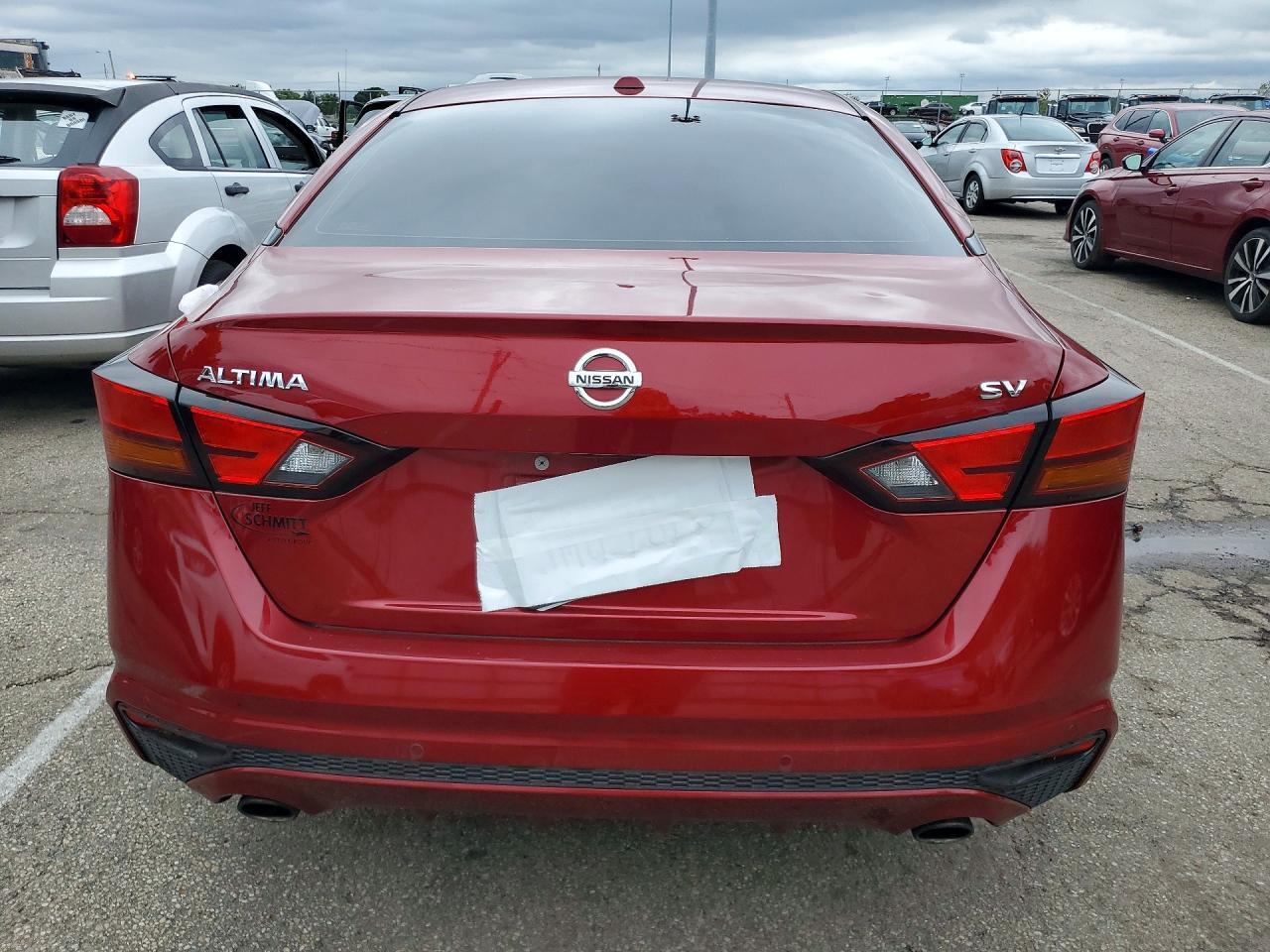 2019 NISSAN ALTIMA SV — Фото 6 из 12