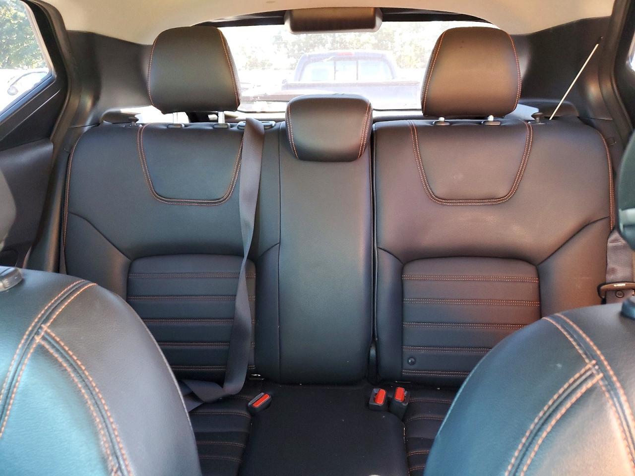 2019 NISSAN KICKS SR — Фото 10 из 13