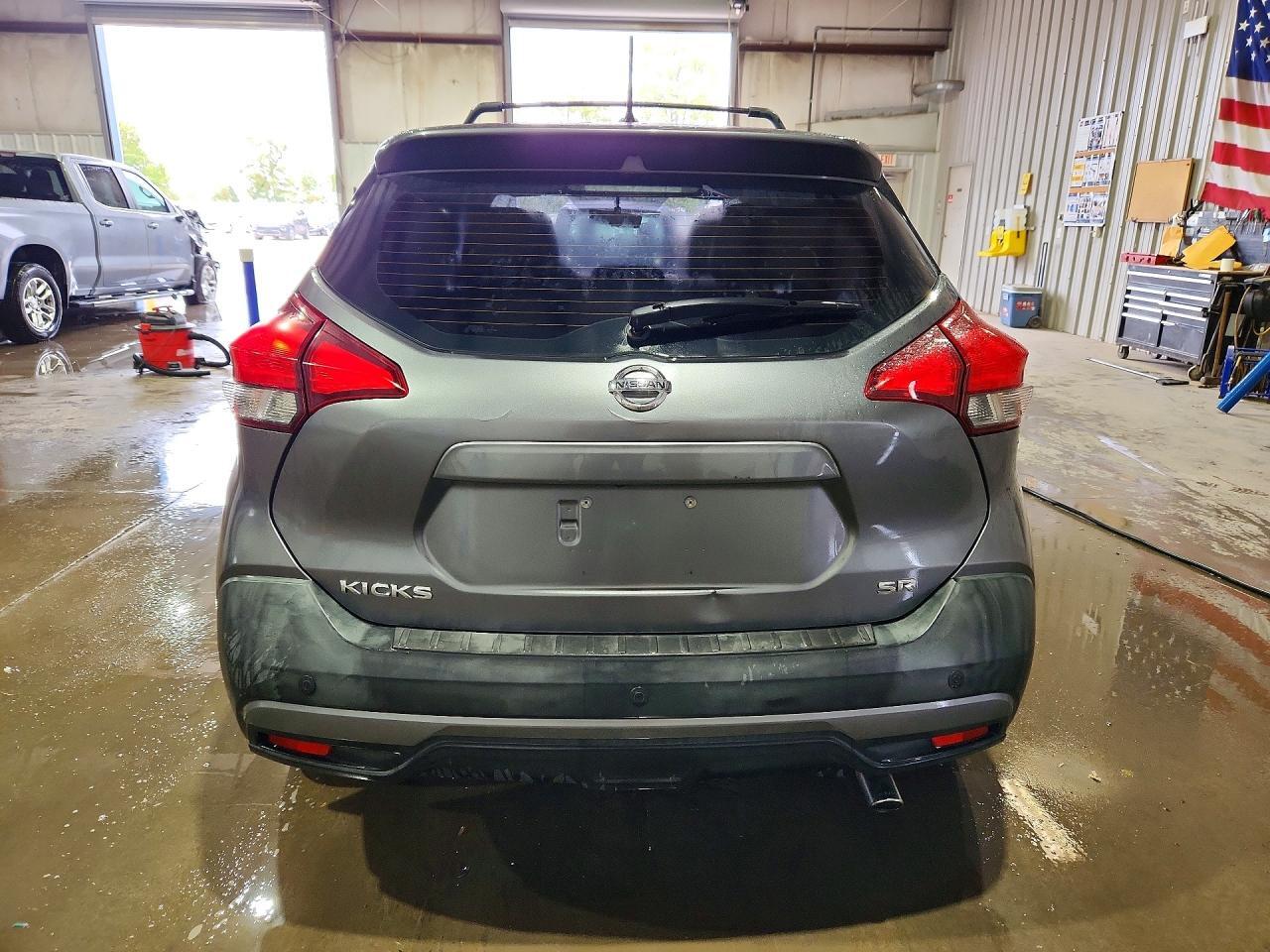 2019 NISSAN KICKS SR — Фото 6 из 13