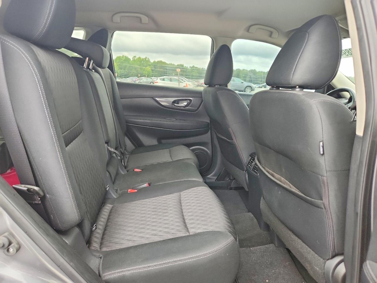 2019 NISSAN ROGUE SV — Фото 11 из 14
