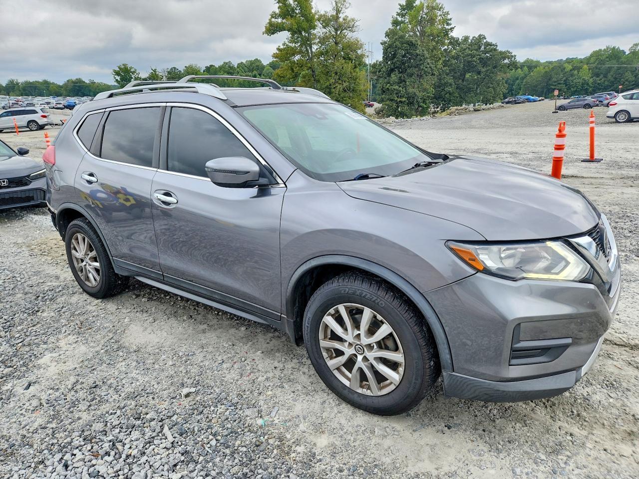 2019 NISSAN ROGUE SV — Фото 4 из 14
