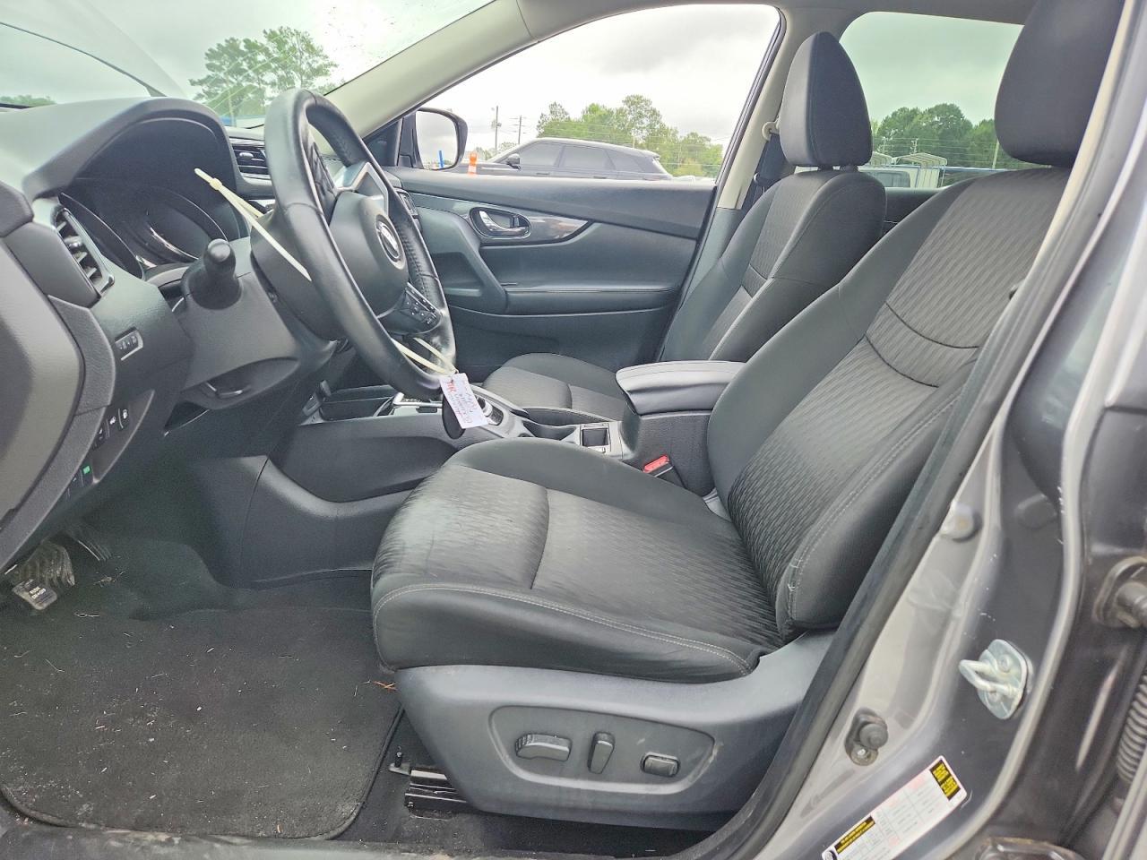 2019 NISSAN ROGUE SV — Фото 7 из 14
