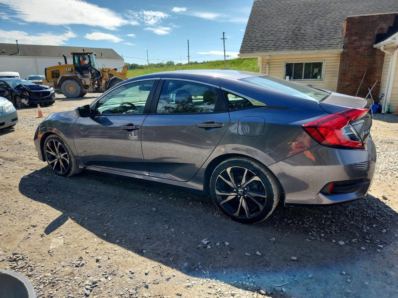 2020 HONDA CIVIC SPORT — Фото 2 из 12