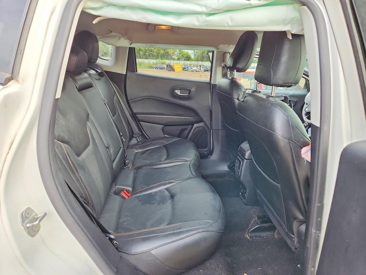 2020 JEEP COMPASS LIMITED — Фото 11 из 13