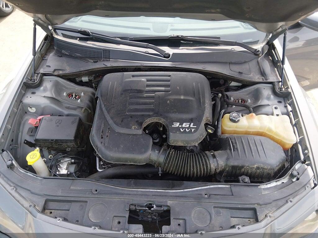 2C3CCABG4KH515428 2019 CHRYSLER 300 photo no. 10