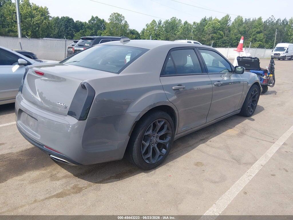 2C3CCABG4KH515428 2019 CHRYSLER 300 photo no. 4