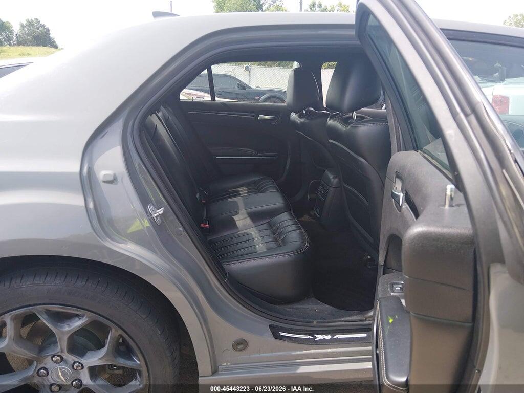 2C3CCABG4KH515428 2019 CHRYSLER 300 photo no. 8