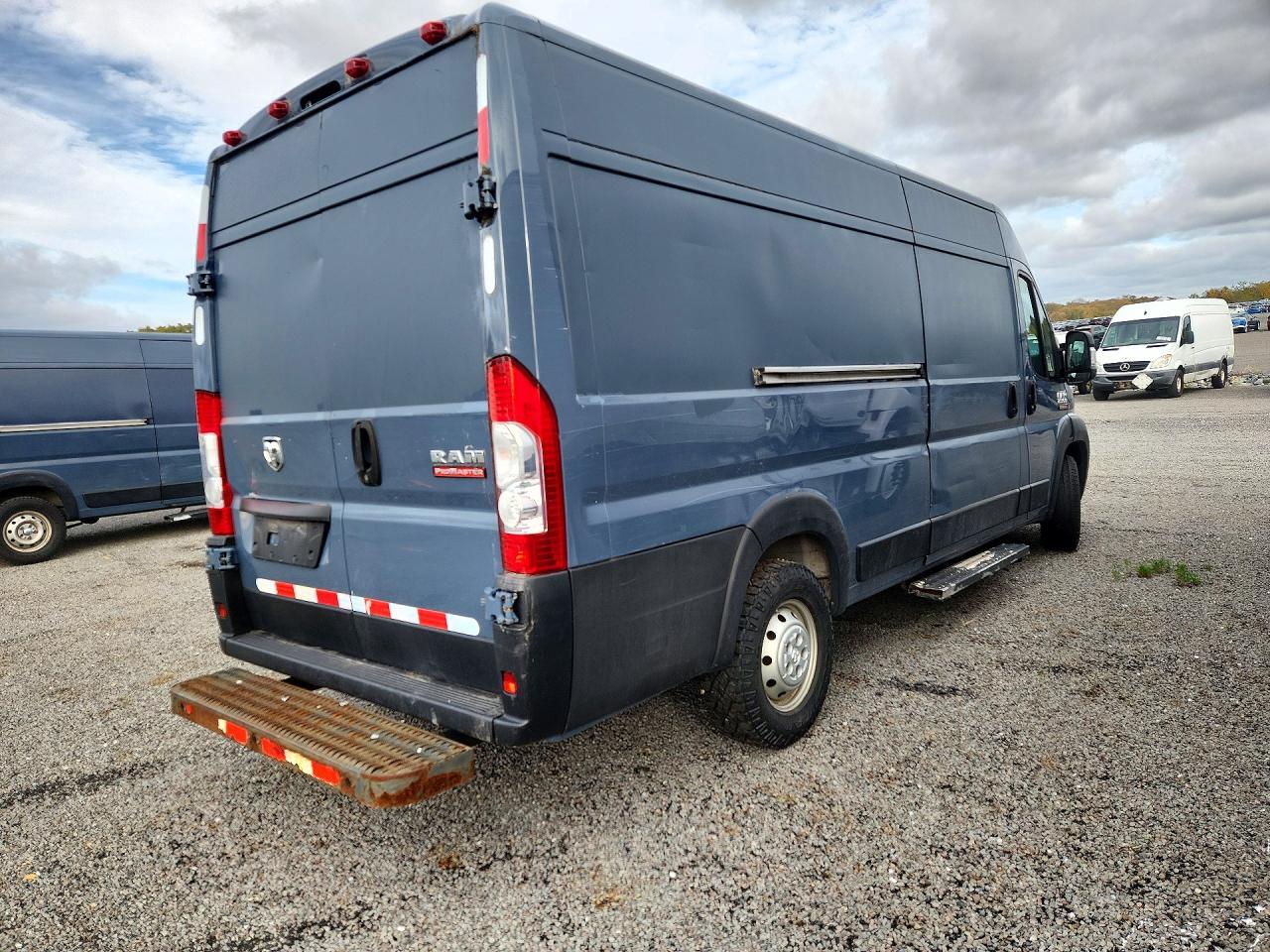 2020 RAM PROMASTER - DELIVERY VAN — Фото 3 из 13