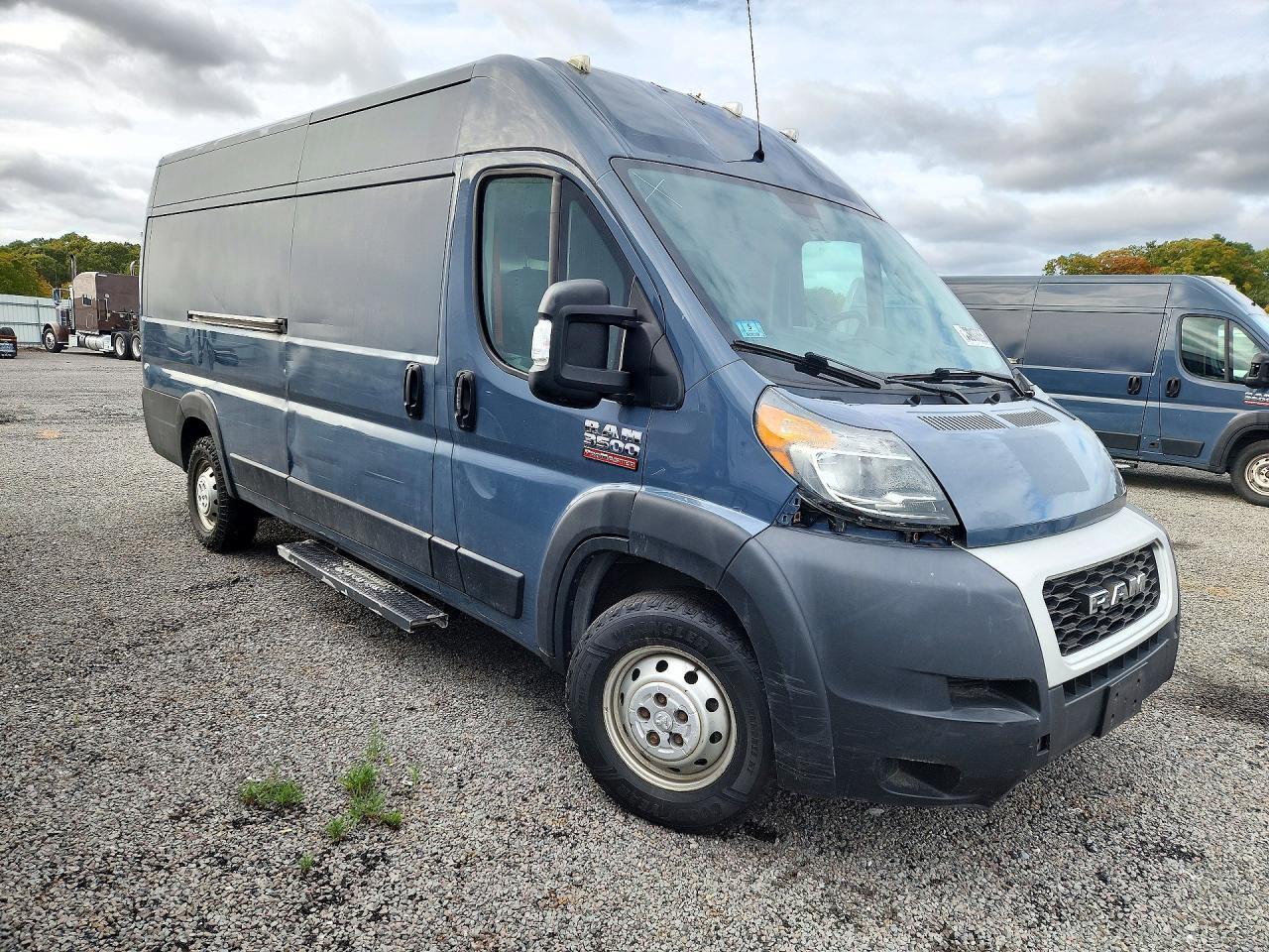 2020 RAM PROMASTER - DELIVERY VAN — Фото 4 из 13