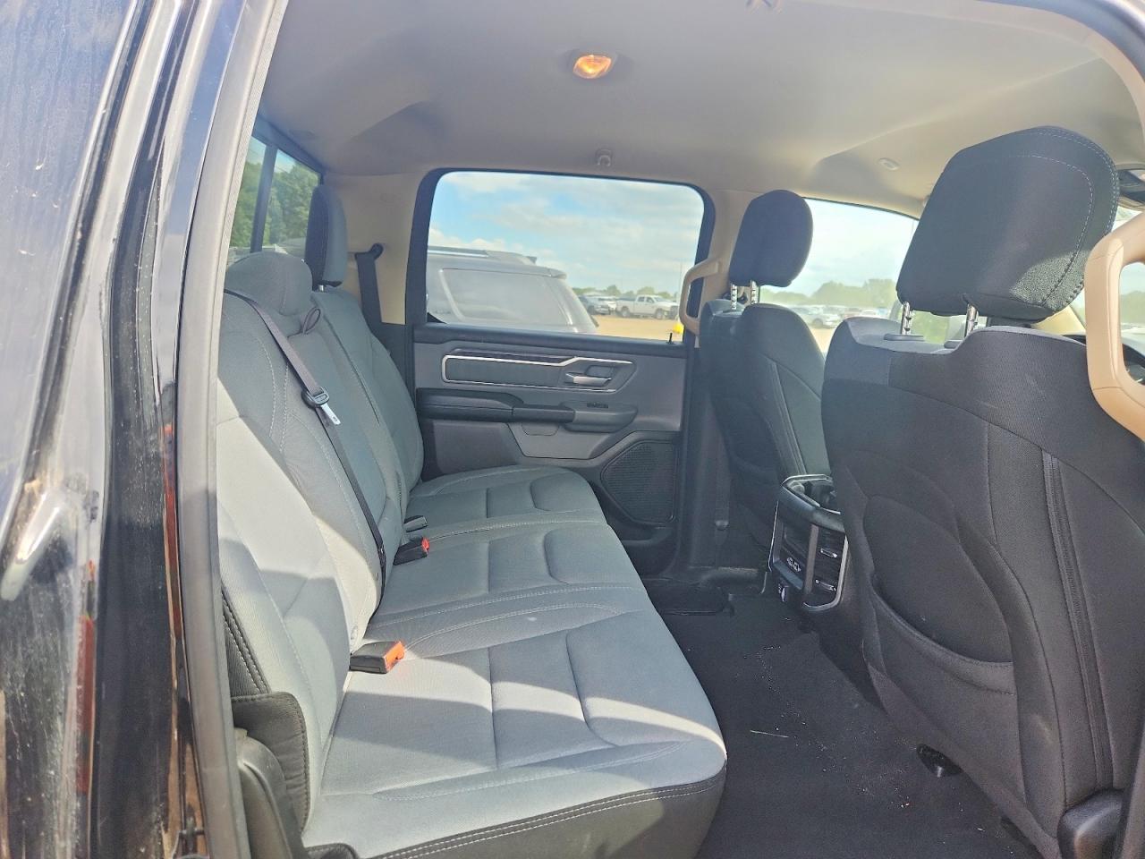 2020 RAM 1500 BIG HORN/LONE STAR — Фото 10 из 12