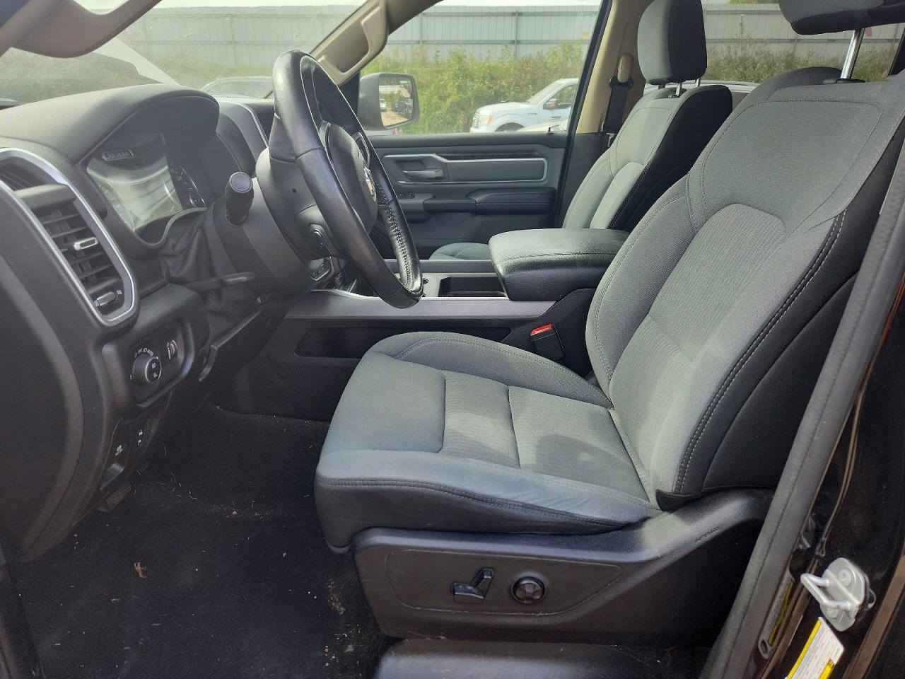 2020 RAM 1500 BIG HORN/LONE STAR — Фото 7 из 12