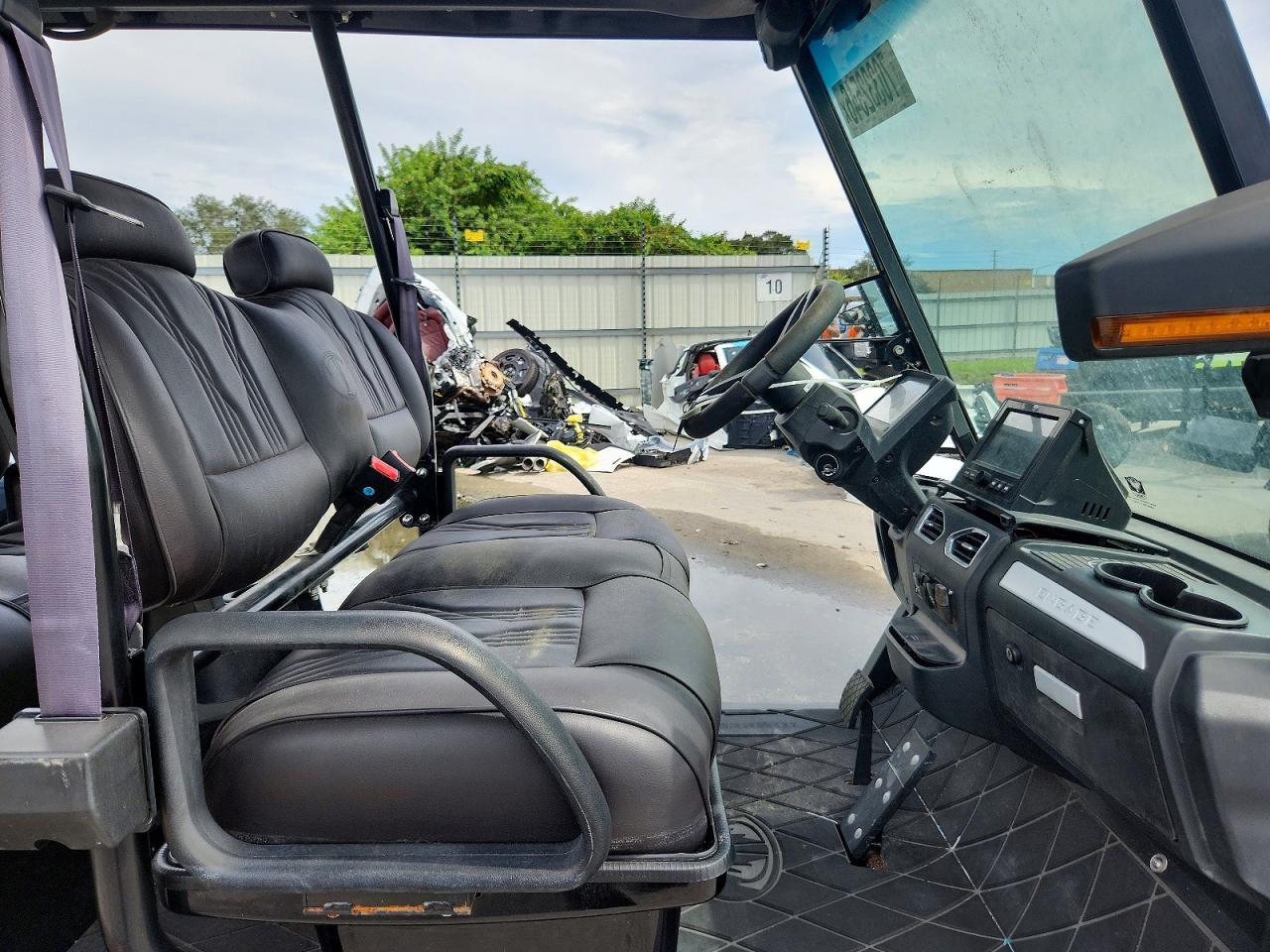 2021 CLUB CAR GOLF CART — Фото 5 из 10