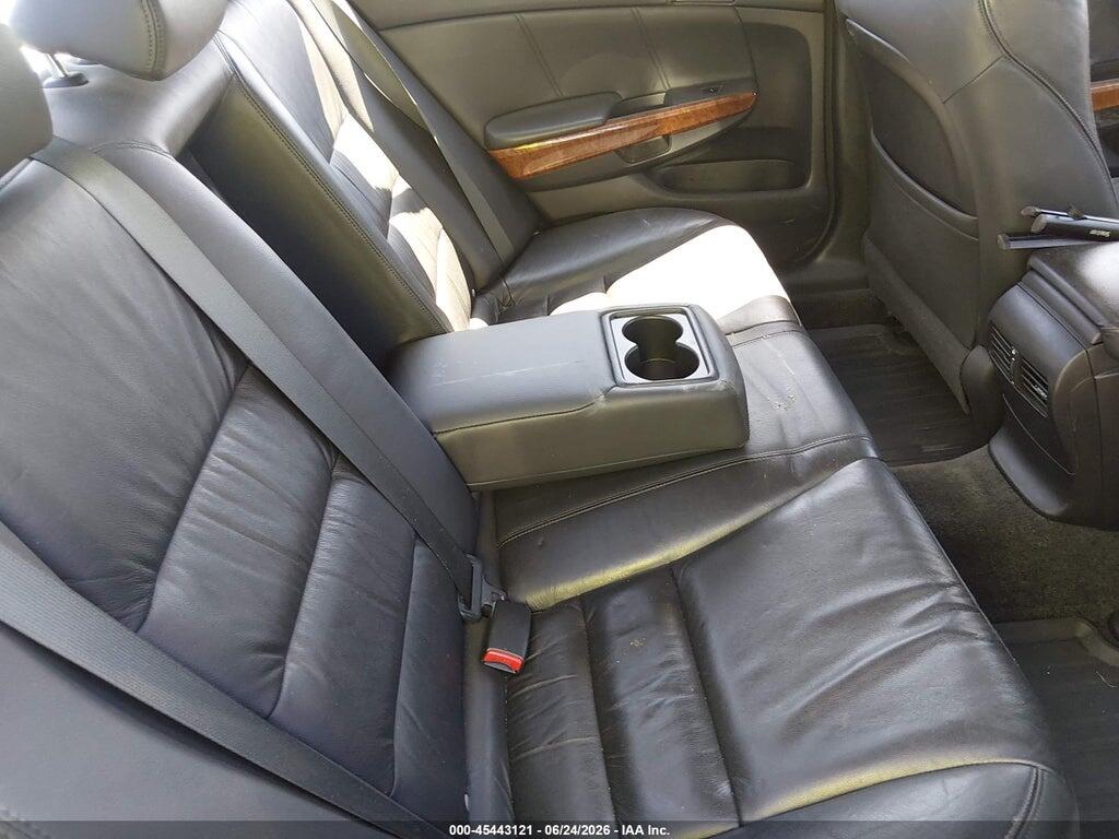 1HGCP2F85BA005372 2011 HONDA ACCORD photo no. 8
