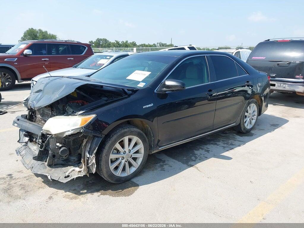 4T1BD1FK2DU079970 2013 TOYOTA CAMRY HYBRID photo no. 2