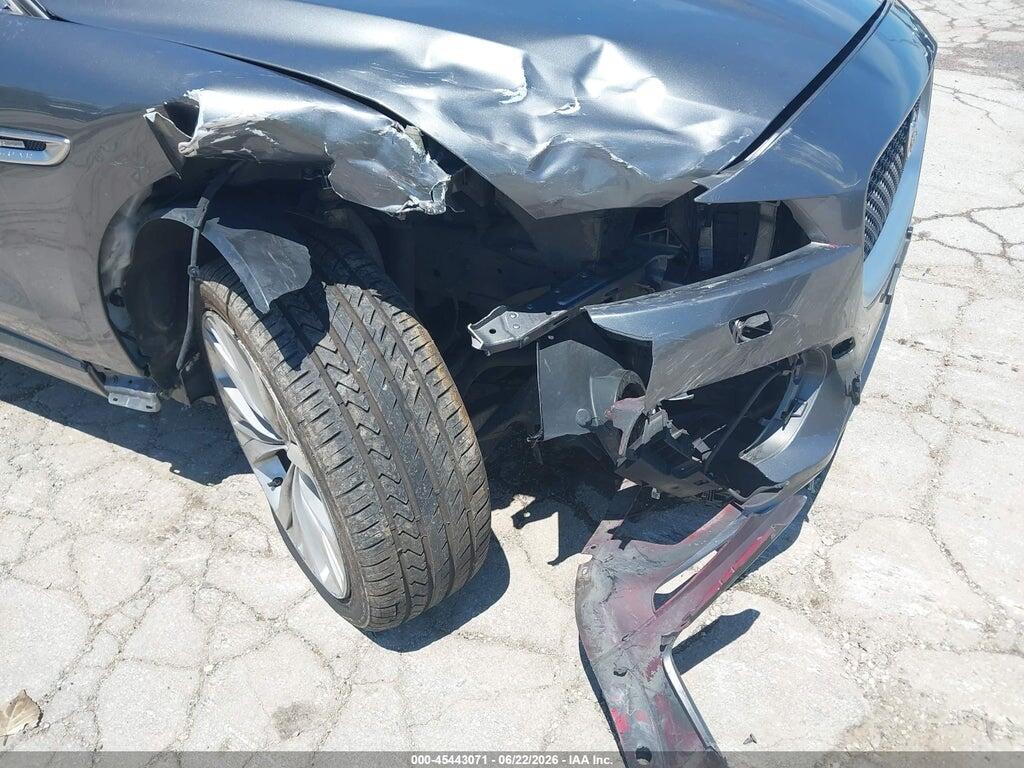 SADCL2BV8HA081381 2017 JAGUAR F-PACE photo no. 6