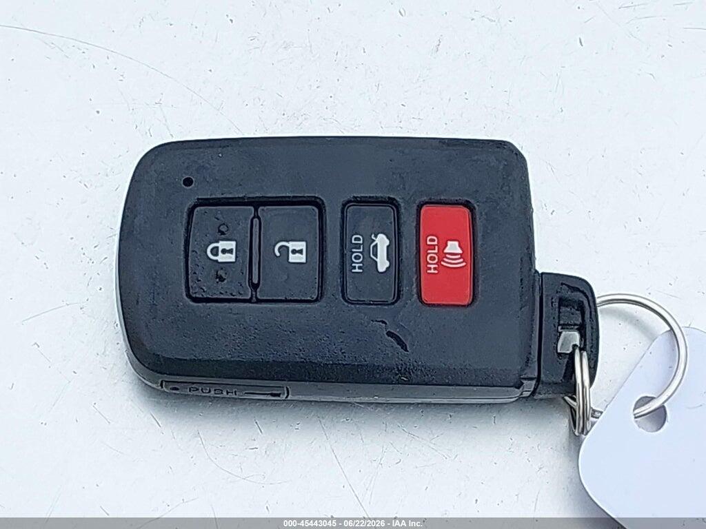 4T1BD1FK6GU198657 2016 TOYOTA CAMRY HYBRID photo no. 11
