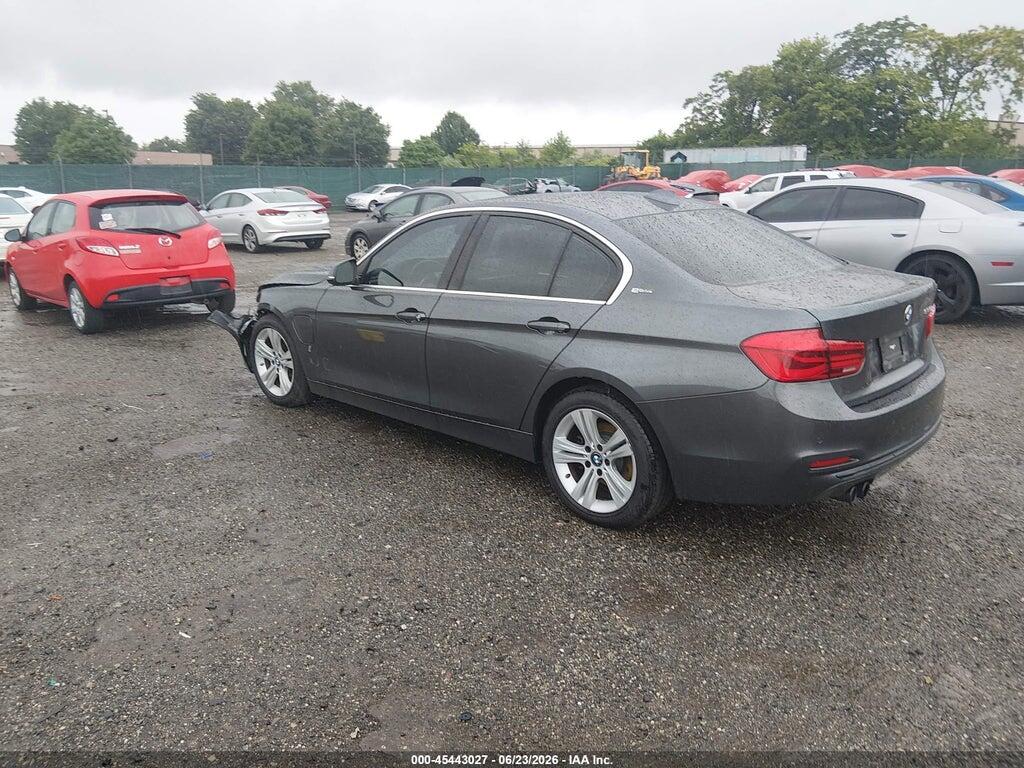 WBA8E1C36HA159348 2017 BMW 330E photo no. 3