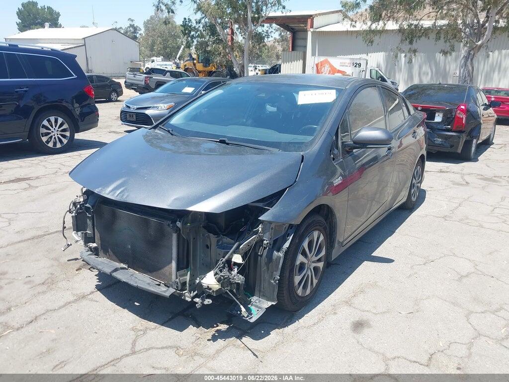 JTDKARFP5L3137615 2020 TOYOTA PRIUS PRIME photo no. 2