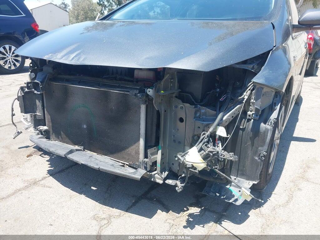 JTDKARFP5L3137615 2020 TOYOTA PRIUS PRIME photo no. 6
