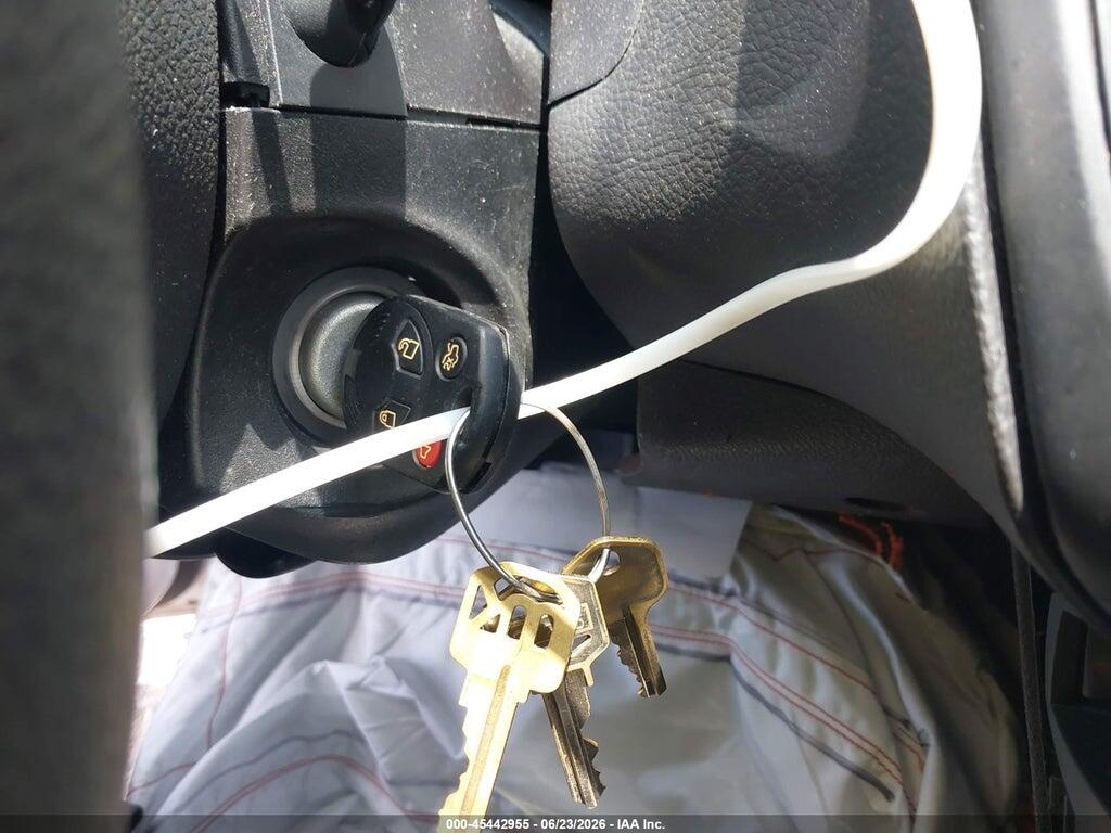 1FADP3F2XHL287001 2017 FORD FOCUS photo no. 11