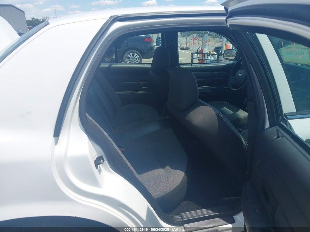 2FABP7BV2AX116704 2010 FORD CROWN VICTORIA photo no. 8