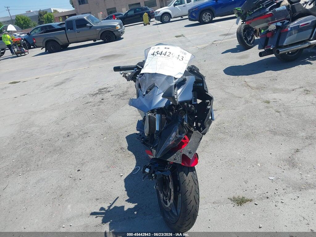 ML5EXGG17TDA79170 2026 KAWASAKI EX500 photo no. 5