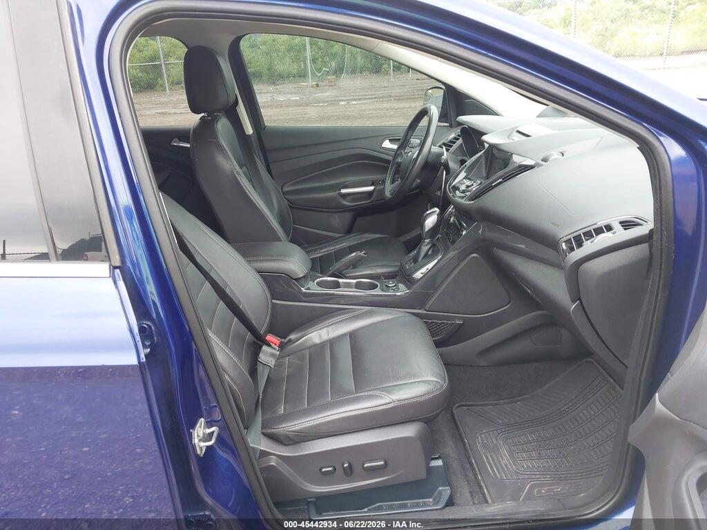 1FMCU9J98GUC87198 2016 FORD ESCAPE photo no. 5