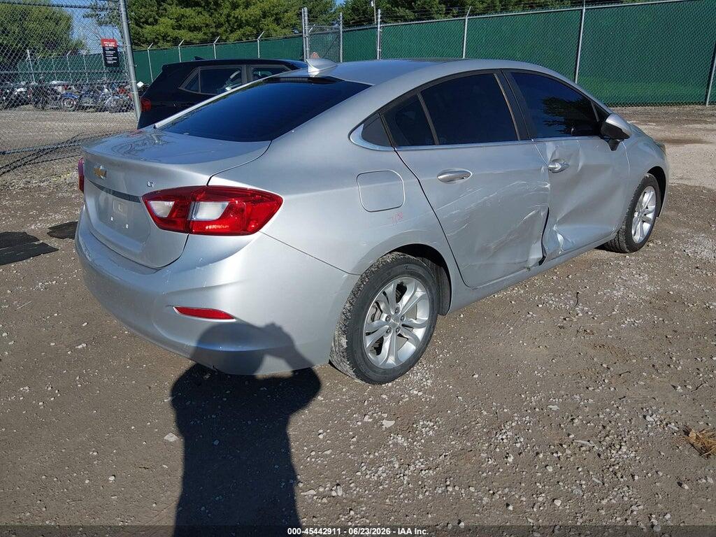 1G1BE5SM7K7144851 2019 CHEVROLET CRUZE photo no. 4