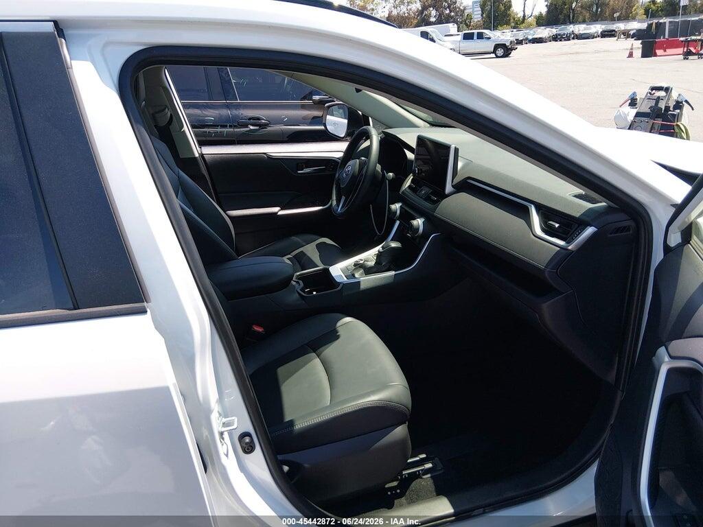 JTMB6RFV0RJ060088 2024 TOYOTA RAV4 HYBRID photo no. 5