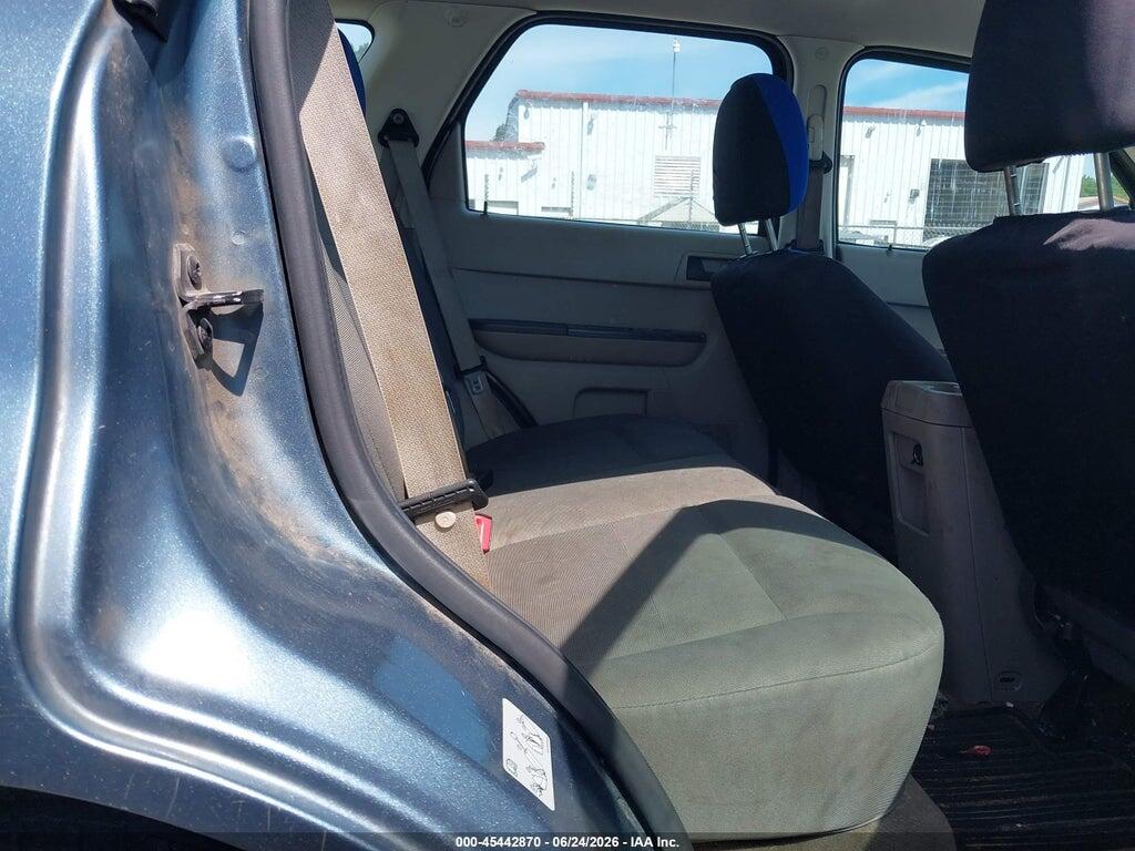 1FMCU0C74BKC16186 2011 FORD ESCAPE photo no. 8