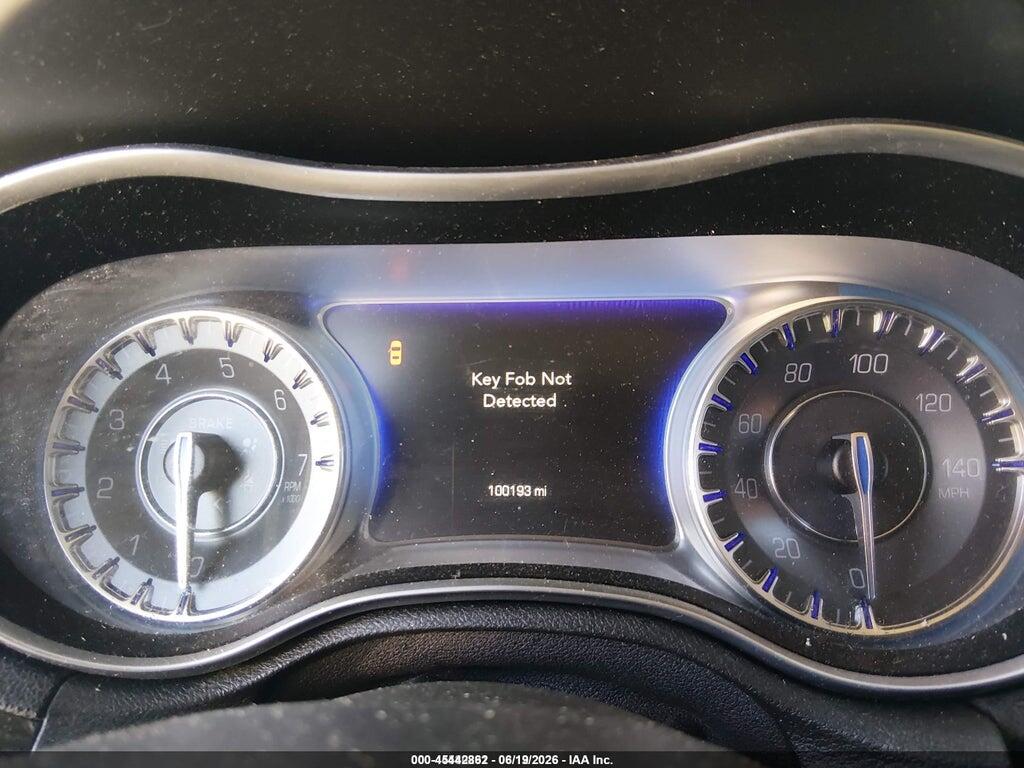 2C3CCAAG0FH921889 2015 CHRYSLER 300 photo no. 7
