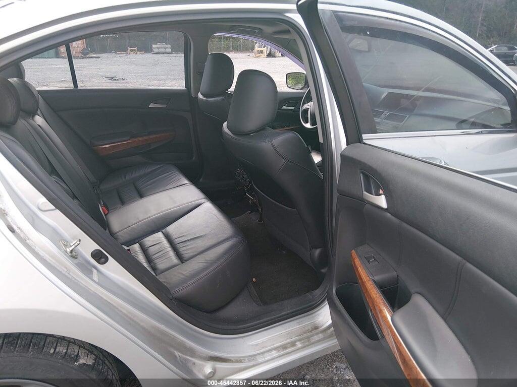 1HGCP3F83CA026258 2012 HONDA ACCORD photo no. 8